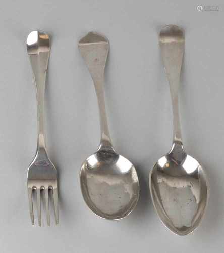 Lot antique silver cutlery, around 1800, with one fork model lofje, MT .: J.J.van Fels, Kampen, a