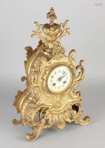 Heavy antique French gilt brass pendulum. Circa 1890. Eight day-movement, half-hour battle, spring