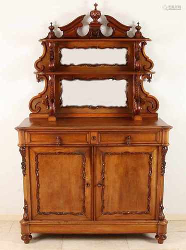 Dutch mahogany cabinet bearing surface with floral carvings and mirrors. Circa 1870. William III.