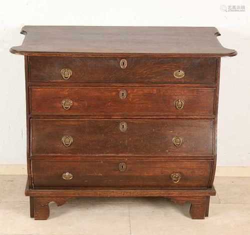 18th century Dutch oak Barock 4-drawer chest of drawers. Typically used. Size: 82 x 98 x 50 cm. In