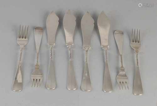 Four sets of 835/000 silver viscouverts. Partly twisted steal, steal around end model with comb. Mr.