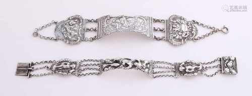 Two silver bracelets made of bible locks, 833/000, with Figs. 3x18cm and 1,8x19cm. Total approx 65