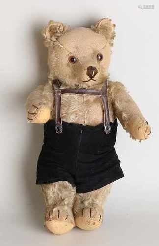 Antique teddy bear with straw and felt + glass eyes. Steiff possible. Circa 1930. Dimensions: 35 cm.