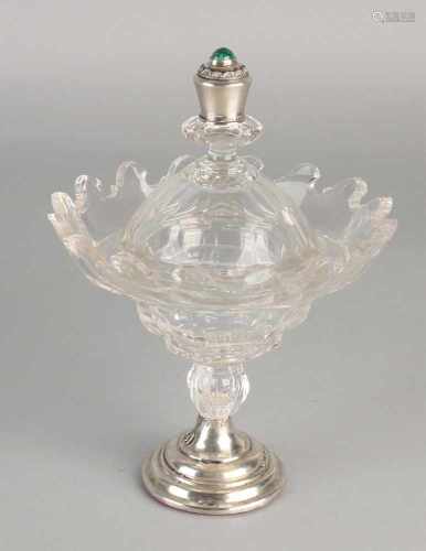 Crystal sugar bowl with cut rim placed on a round silver base, 835/000, and provided with a silver