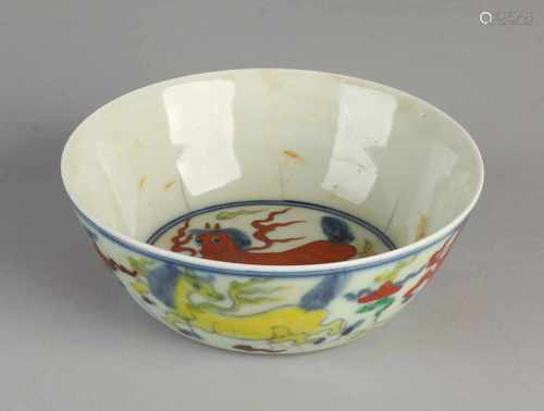 Ancient Chinese porcelain bowl with horses decoration + crackle glaze. Bottom Brand. Size: 5.3 x