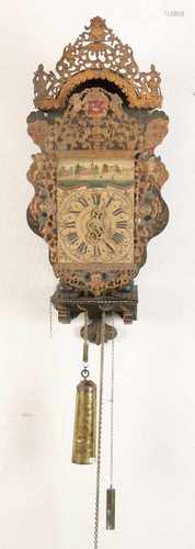 19th Century Frisian stool clock with original paint and alarm clock. Dimensions: 74 cm. In good