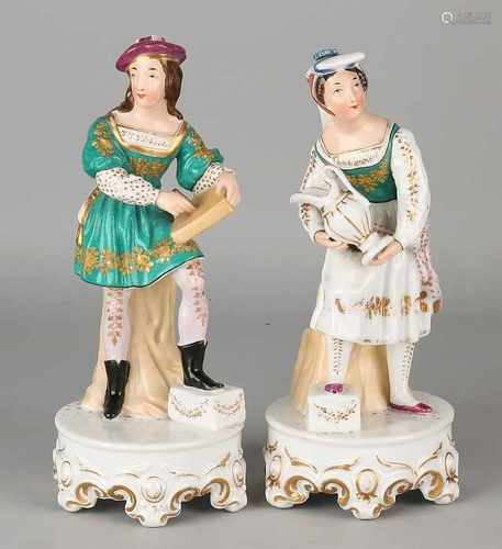 Two 19th century French porcelain figures. Hand painted and gold decor. Size: H 22 cm. In good