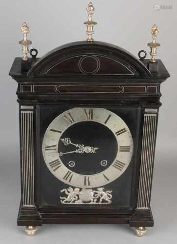 17th - 18th Century French religious walnut table clock with verge escapement, geeboniseerd.