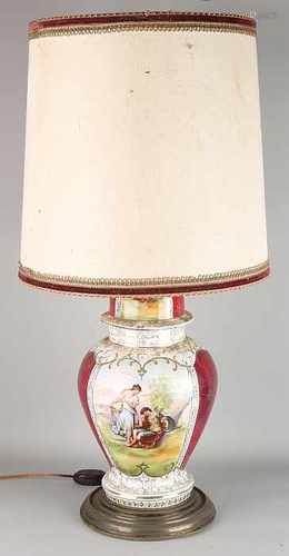 Big old porcelain table lamp. Made of a Viennese-style vase. Restoration. 20th century. Size: ø 80 x