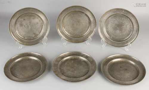 6x 19th Century pewter breakfast plates with bottom mark. Dimensions: 22 cm. In good condition.19.