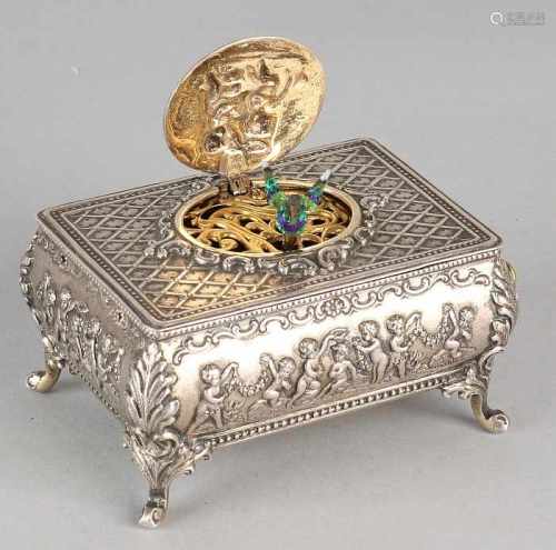 Fine silver music box, 835/000, Griesbaum, rectangular grid model decorated with decor and putti,