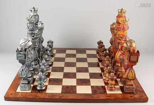 American chess with medieval characters, plastic, metal color + walnut chessboard. Size: 38 x 64 x