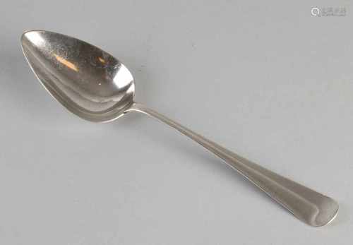 835/000 silver vegetable spoon. Steel with Hague Lofje. Mr. J.M. Kempen and Zn.-Voorschoten. Anno