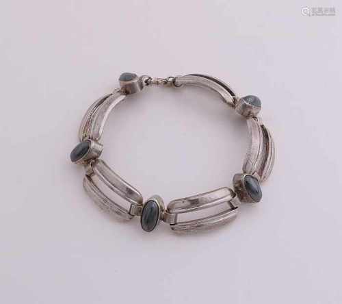 Silver bracelet with hematite, 835/000, bracelet with 5 rectangular open links with in between