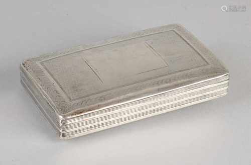 Silver tobacco box, 833/000, rectangular model decorated with carvings guilloche lines on the