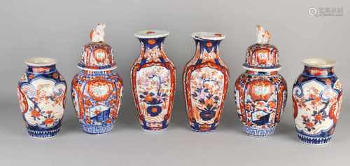 Six 19th century Imari porcelain vases. Two very, four damaged. Size: H 19-29 cm. In moderate / fair