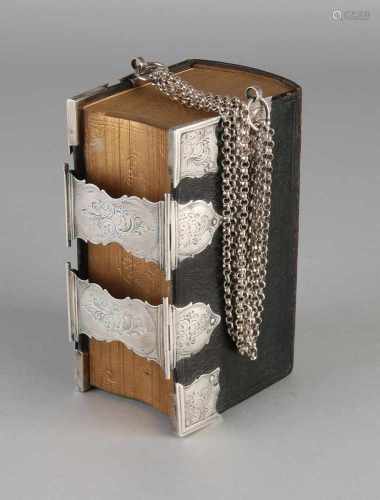 Bible with silver. Bible with leather cover and gold on silver slice provided with corner pieces,