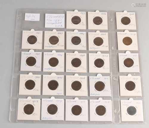 23x 2½ Cent 1877 t / m 1941. Complete. In good condition.