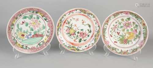 Three deep 18th - 19th century Chinese porcelain plates with floral decor. Two good signs, damaged