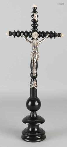 19th Century geeboniseerd wooden crucifix plated Corpus Christi and Inri. Size: H 39 cm. In good