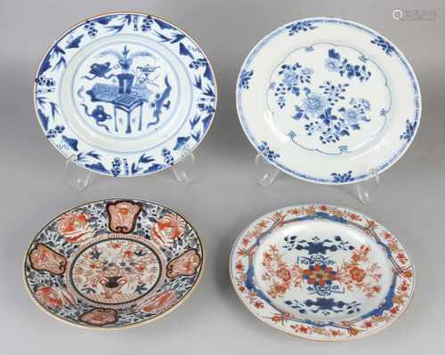 Four Chinese porcelain plates. 18th century. Comprising: Imari, floral / gold decor, good. Imari,