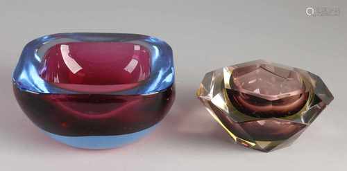 Two Italian Murano glass bowls. Blue-red and purple-yellow. Design Flavio Poli. 50er - 60er years.