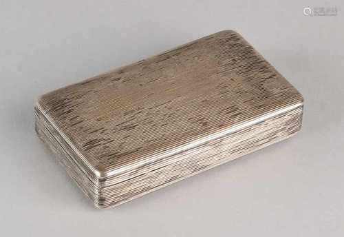 Silver box, 833/000, rectangular model with hinged lid. Fully equipped with a ribdecor. MT .: A.G.