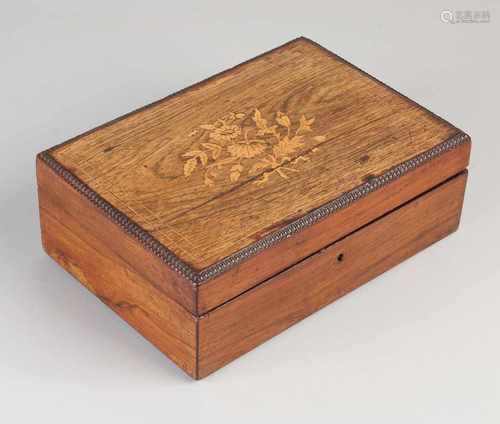 19th Century rosewood casket with floral marquetry. Key missing. Size: 10 x 27 x 19 cm. In good