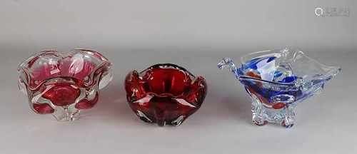 Three old Murano glass ashtrays. Second half 20th century. Size: 15-21 cm. In good condition.