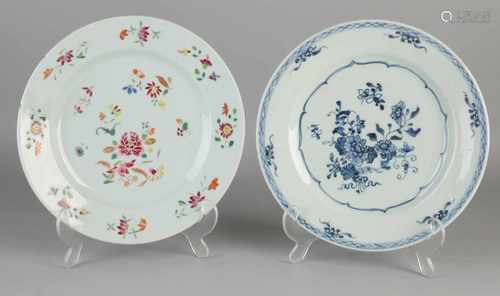 Two 18th century Chinese porcelain plates. Comprising: Family Rose, floral, chips. Queng Lung,