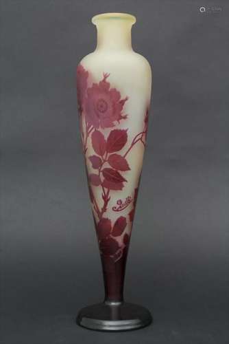 Große Jugendstil Vase mit Rosen / A large Art Nouveau