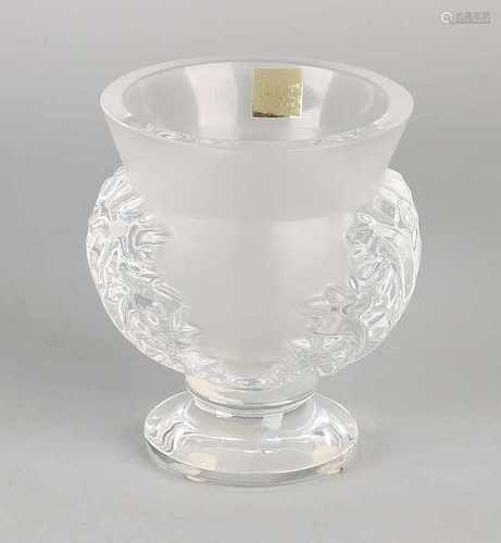 Old French Lalique crystal vase. 20th century. Size: H 11.5 cm. In good condition.