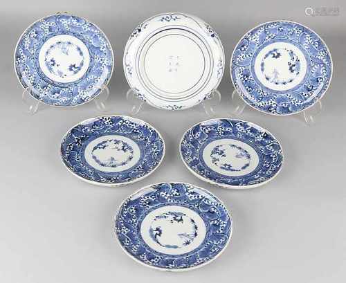 Six antique Chinese / Japanese? porcelain plates with floral decoration + six digits bottom mark.