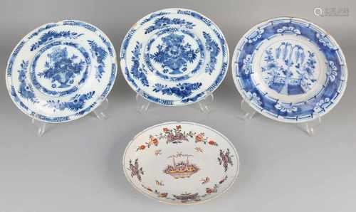 Set of four 18th century Delft plates with flower vase / Chinese garden decor. Damages edge. Size: ø