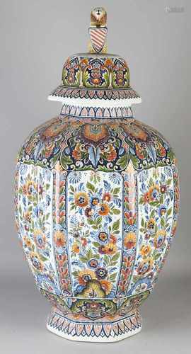 Very large antique Delft polychrome vase Fayence. Old Delft. Circa 1930. Dimensions: H 75 cm. In