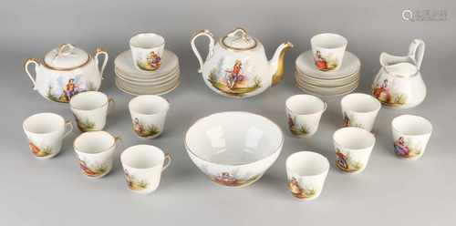 19th Century hand painted Biedermeier porseleien tea set with various figures / gold decors. Blind