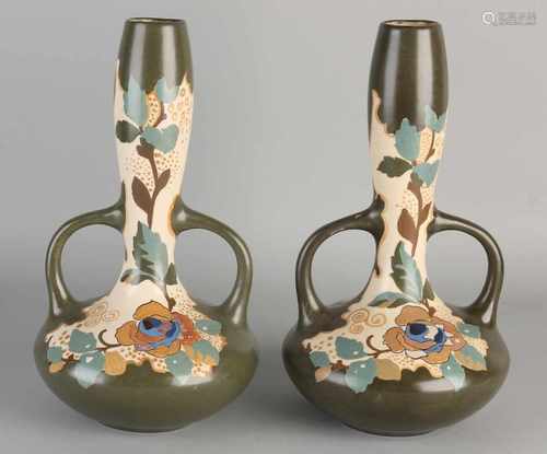 Twice Arnhem Holland pipe bowls, vases ears. Circa 1915. With floral Art Nouveau decor. Flora decor.