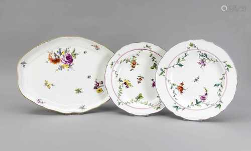 Three parts German Meissen porcelain. Consisting of two boards, both damaged. One tablet well.