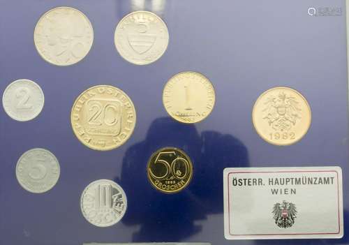 3 Kursmünzensätze Österreich / 3 coin sets of Austria
