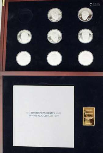 16 Medaillen 'Die Bundespräsidenten und Bundeskanzler