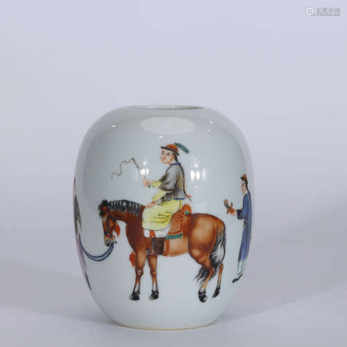 A Chinese Famille Rose Porcelain Water Pot