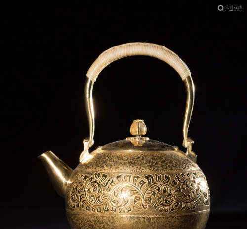A Chinese Silver Girder Pot