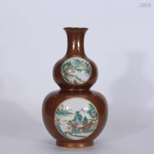 A Chinese Glazed Floral Porcelain Gourd-shaped Vase