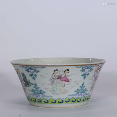 A Chinese Famille Rose Porcelain Cup