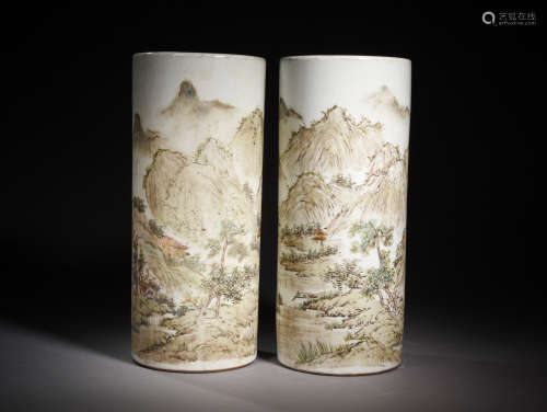 A Pair of Chinese Porcelain Pots