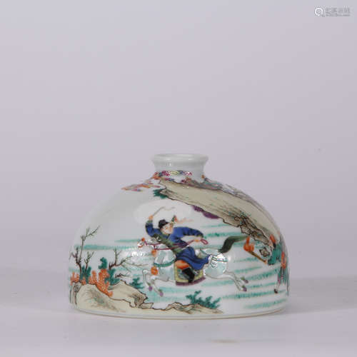 A Chinese Colorful Porcelain Zun