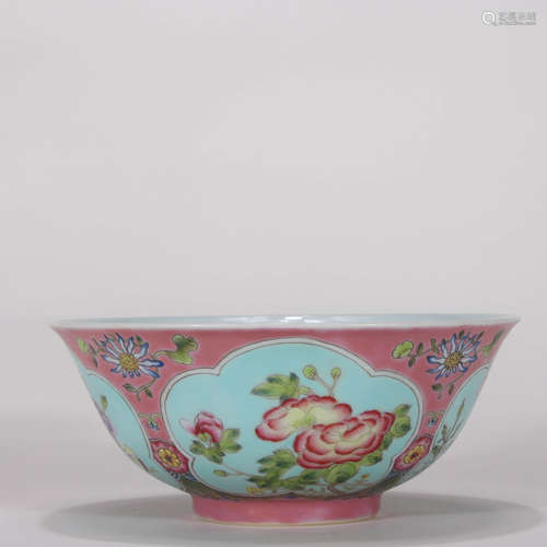 A Chinese Floral Enamel Porcelain Bowl