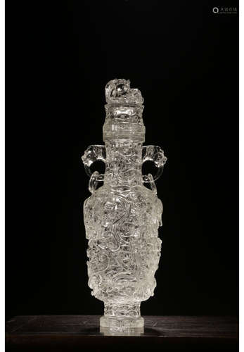 A Chinese Dragon Pattern Natural Crystal Vase