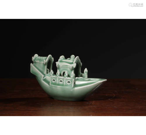 A Chinese Boat Shape Porcelain Incense Burner