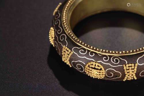 A Pair of Chinese Eaglewood Bracelet with Gold Beads